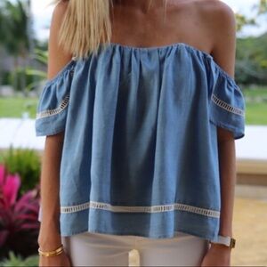 Lovers & friends flowy top size small